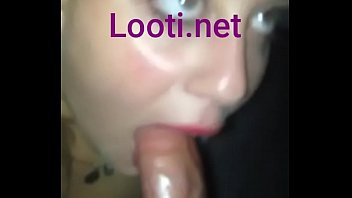 Play Persian hot blowjob