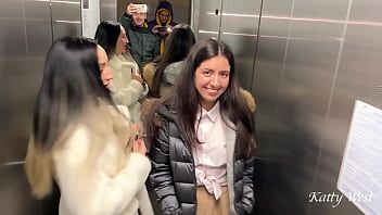 Play Public Pickup - We met two beauties with a friend and invited them to our place to have sex