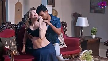 Play Firangi thakurain hot