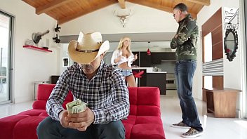 Play Axxxteca: Big dick guy fucks hard druglord´s wife Tasha Reign