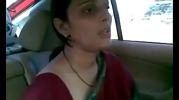 Play INDIAN HOUSEWIFE HARDCORE FUCKING IN CAR BY EX BOYFRIEND